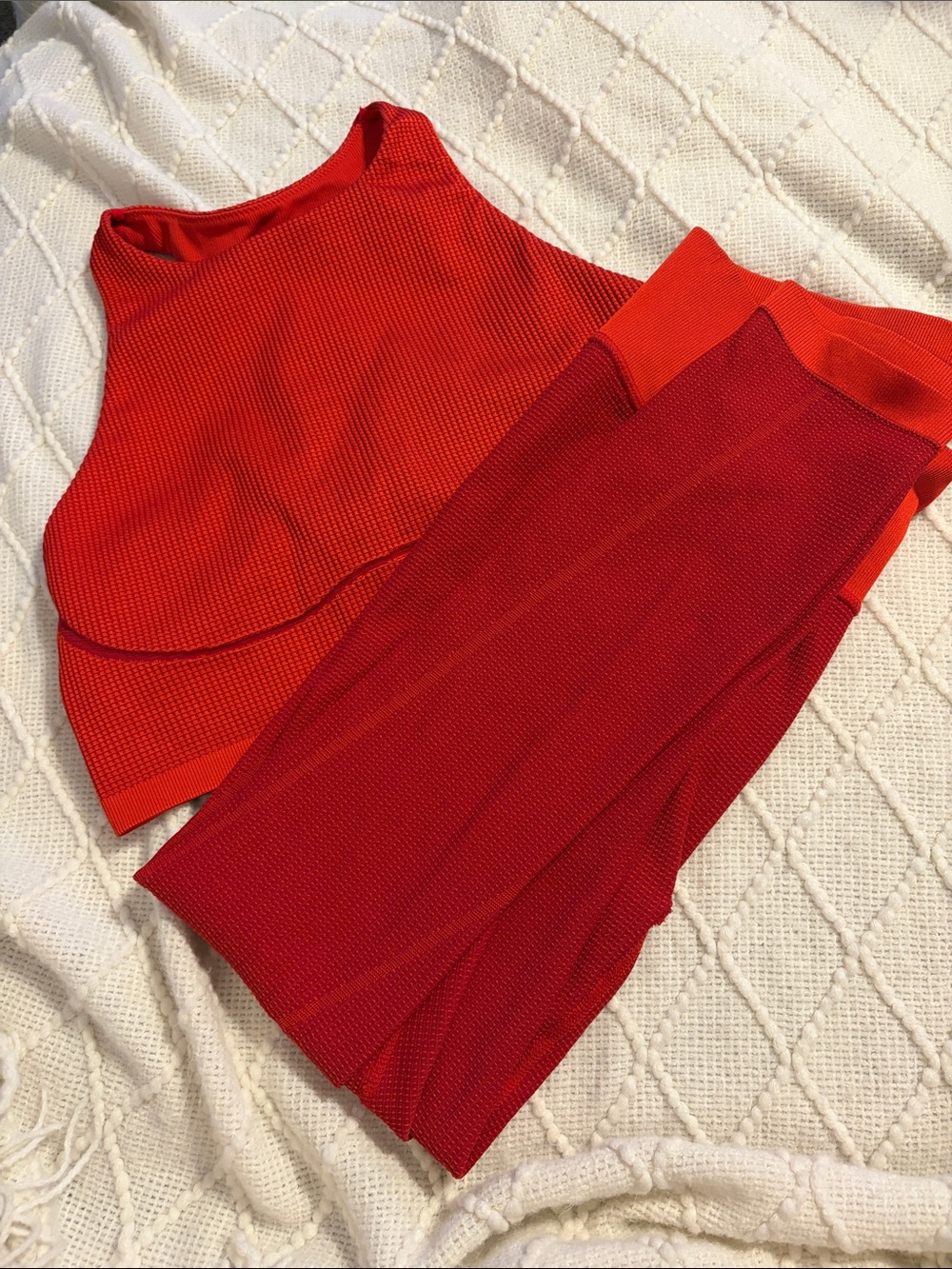 OFFLINE by Arie Red Ribbed Leggings Set - Women's High-Waist Crop Top & Leggings